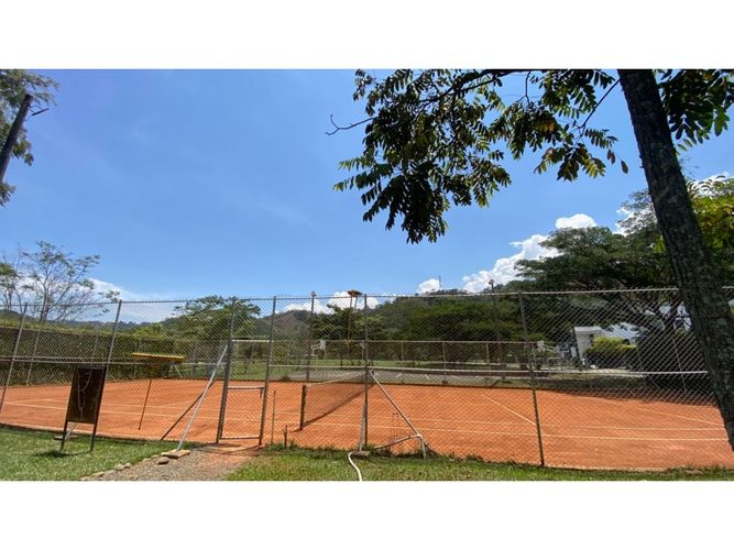 Casa de 6 alcobas en venta en Alfaguara, Jamundí, 480 m² · foto 24 de 24