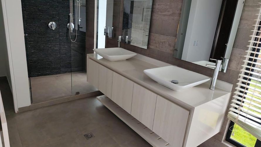 Casa de 4 alcobas en venta en Yerbabonita Bosque Nativo, Sopó, 380 m² · foto 9 de 16