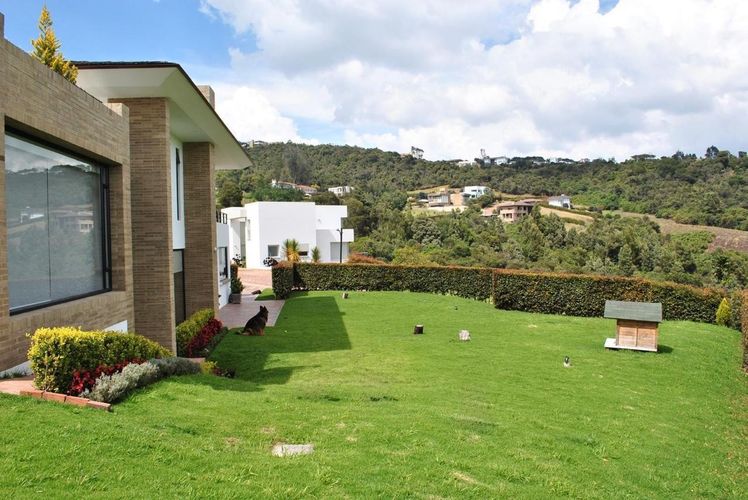 Casa de 4 alcobas en venta en Yerbabonita Bosque Nativo, Sopó, 380 m² · foto 16 de 16