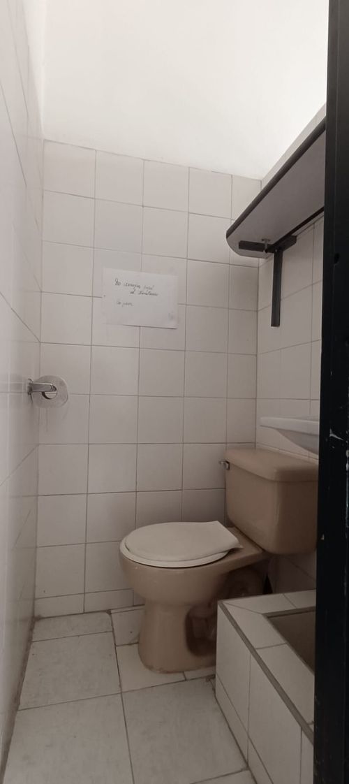 Local en arriendo en Alfonso Lopez, Palmira, 35 m² · foto 9 de 11