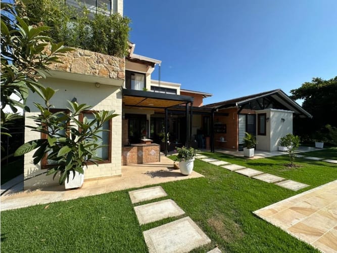 Casa de 5 alcobas en venta en Alfaguara, Jamundí, 276 m² · foto 5 de 24