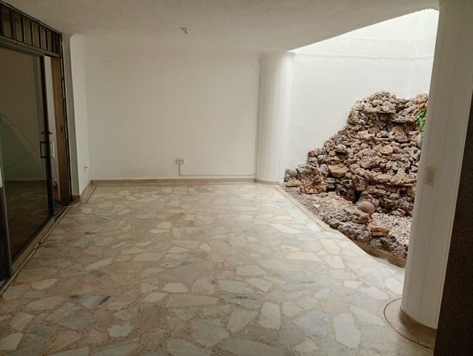 Casa de 4 alcobas en venta en El Ingenio, Cali, 450 m² · foto 6 de 24
