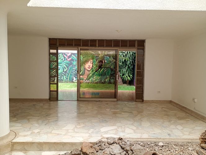 Casa de 4 alcobas en venta en El Ingenio, Cali, 450 m² · foto 8 de 24
