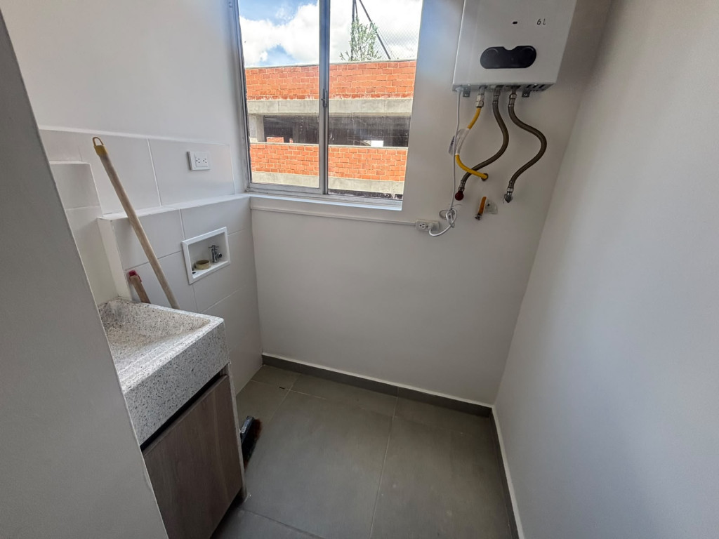 Apartamento en arriendo en Centro, Rionegro · foto 7 de 8