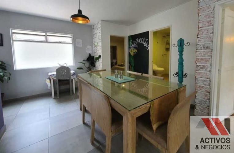 Edificio en venta en Prado, Medellín, 381 m² · foto 4 de 24