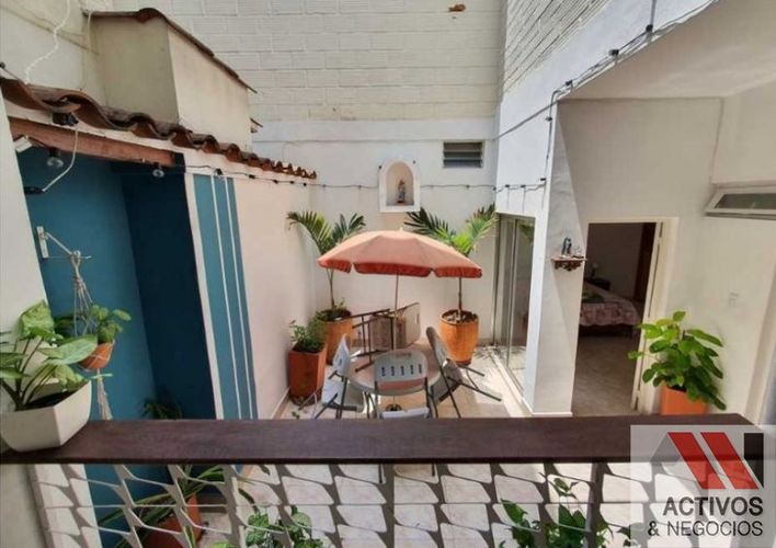 Edificio en venta en Prado, Medellín, 381 m² · foto 12 de 24