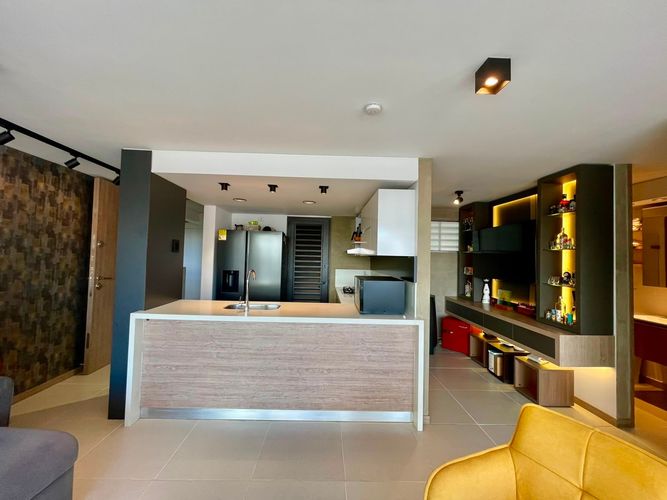 Apartamento de 3 alcobas en venta en Menga, Cali, 87 m² · foto 2 de 14