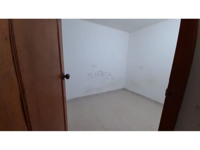 Casa de 4 alcobas en venta en Urbanizacion Urapanes, Bello, 108 m² · foto 4 de 22