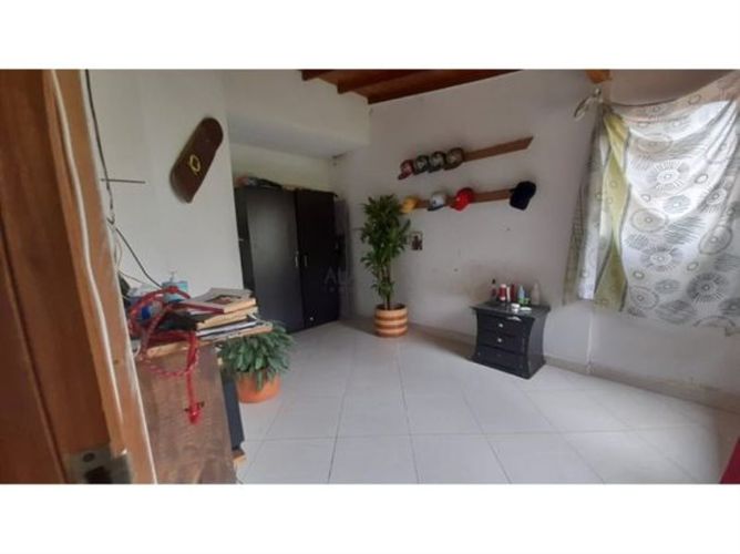 Casa de 4 alcobas en venta en Urbanizacion Urapanes, Bello, 108 m² · foto 11 de 22