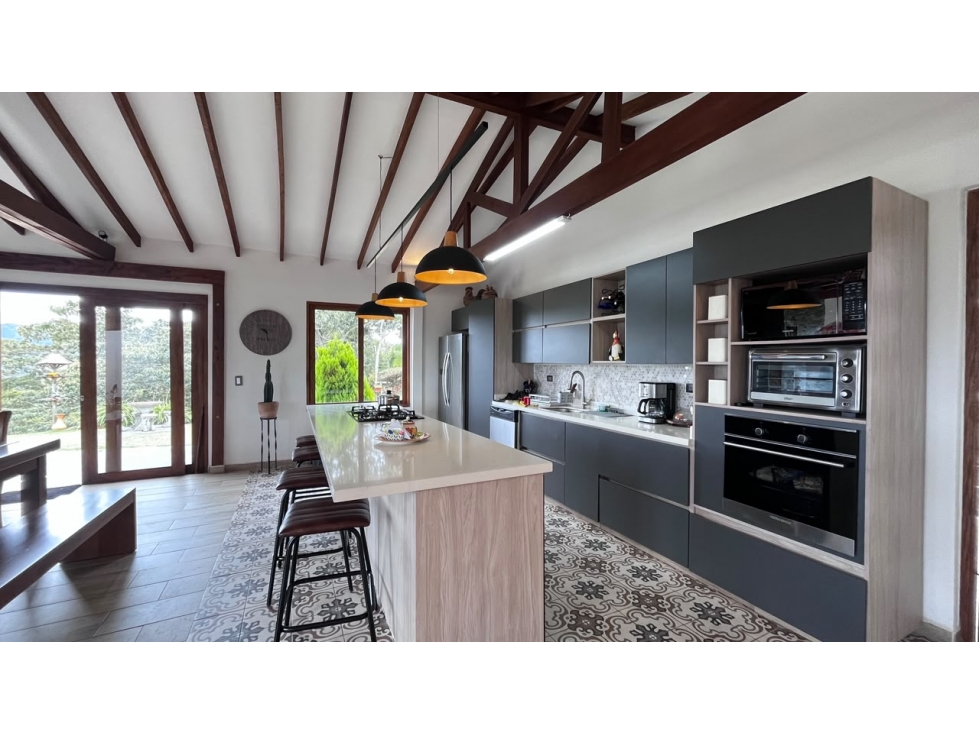 Casa Campestre en Arriendo en La ceja en Guamito