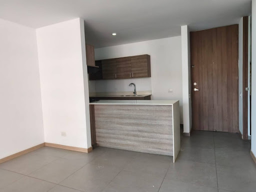 1BR Apartment in Loma del Escobero (65 m²) - 2