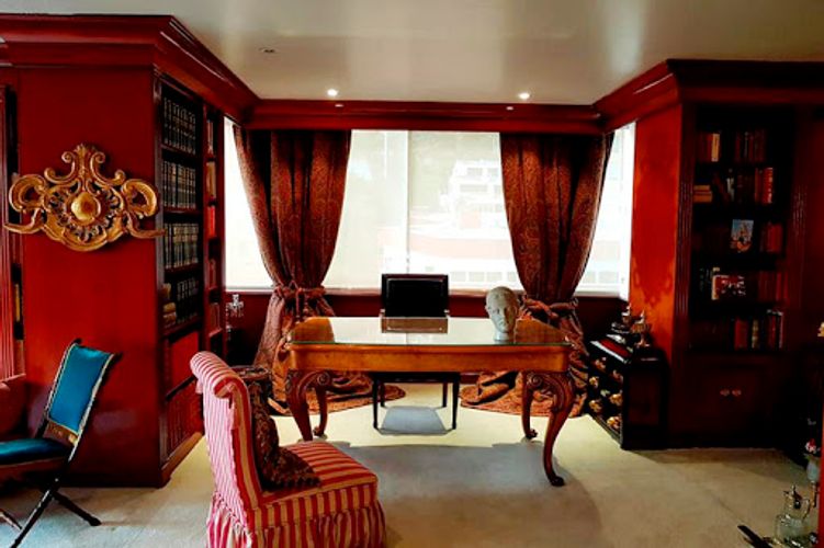 Apartamento de 4 alcobas en venta en La Cabrera, Bogotá, 519 m² · foto 2 de 13