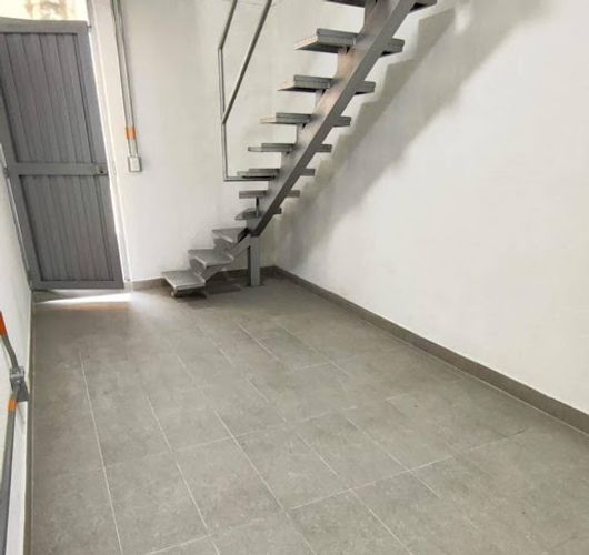 Bodega en arriendo en Loma Del Escobero, Envigado, 14 m² · foto 5 de 5