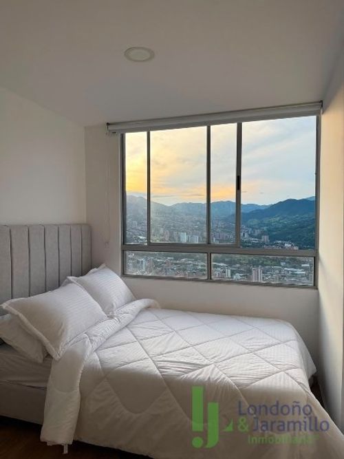 Apartamento de 2 alcobas en venta en Las Lomitas, Sabaneta, 60 m² · foto 6 de 7