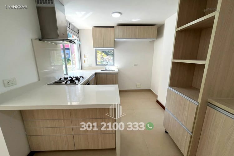 Apartamento de 3 alcobas en arriendo en Loma De Las Brujas, Envigado, 98 m² · foto 9 de 24