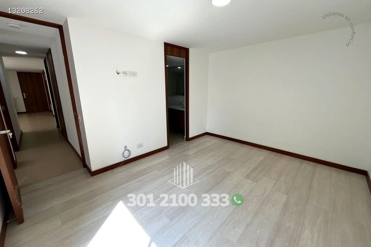 Apartamento de 3 alcobas en arriendo en Loma De Las Brujas, Envigado, 98 m² · foto 13 de 24