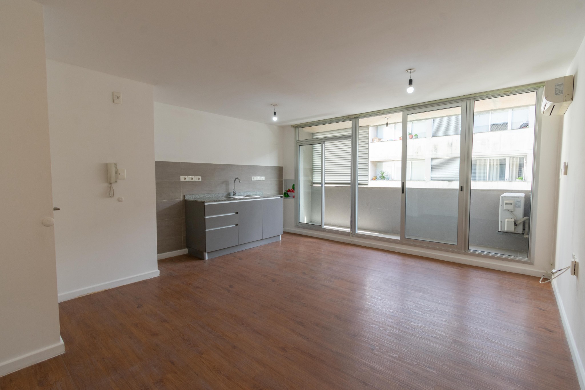ALQUILER APARTAMENTO BRAZO ORIENTAL, NOSTRUM CENTENARIO,2 DORM