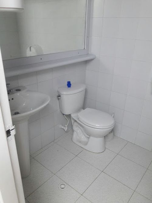 Local en venta en La Moya, Cota, 179 m² · foto 12 de 16