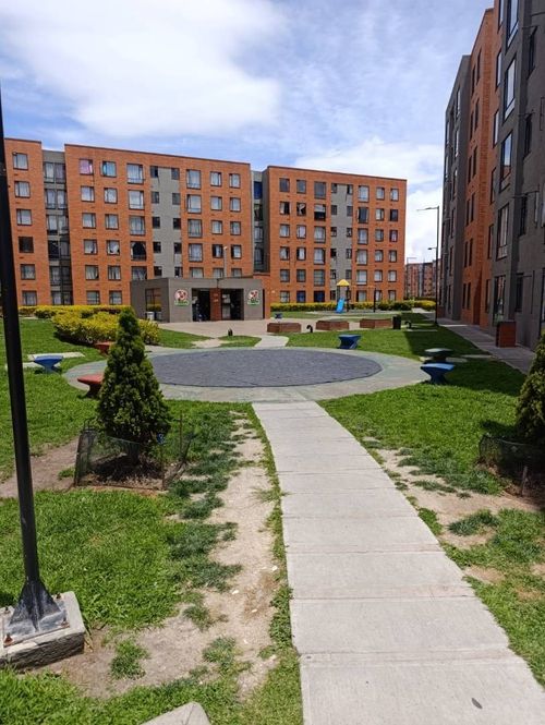 Apartamento de 2 alcobas en venta en Ciudad Verde, Soacha, 57 m² · foto 2 de 24