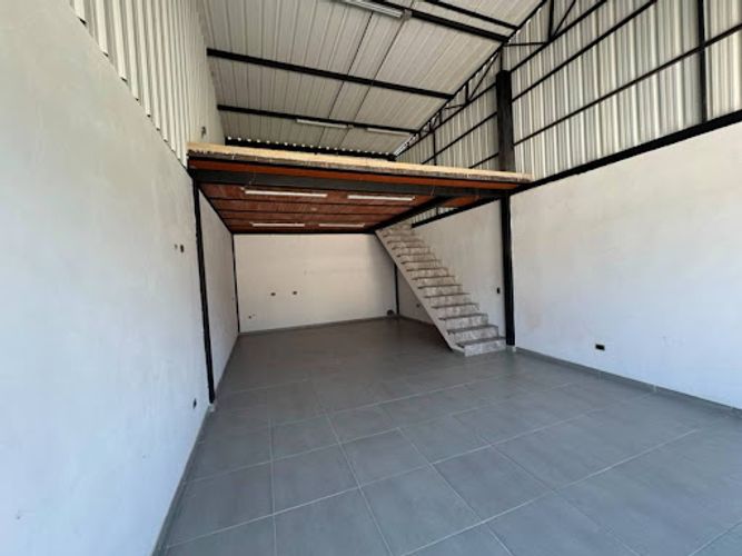 Local en arriendo en Bellavista, Guarne, 75 m² · foto 2 de 9