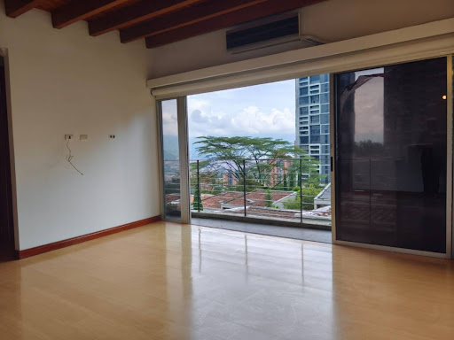 Casa en arriendo en Las Palmas, Medellín · foto 8 de 24