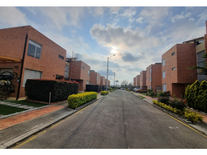 Casa de 3 alcobas en venta en San Pedro, Madrid, 124 m² · foto 18 de 24