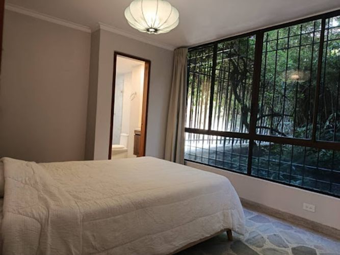Apartamento de 4 alcobas en arriendo en Vía Las Palmas, Medellín, 170 m² · foto 12 de 22