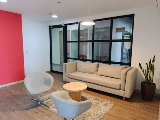 Oficina en arriendo en San Fernando, Medellín, 400 m² · foto 5 de 24