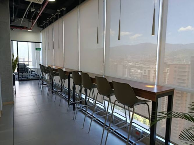 Oficina en arriendo en San Fernando, Medellín, 400 m² · foto 16 de 24