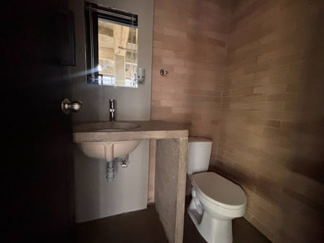 Bodega en arriendo en Los Naranjos, Itagüí, 2420 m² · foto 8 de 17
