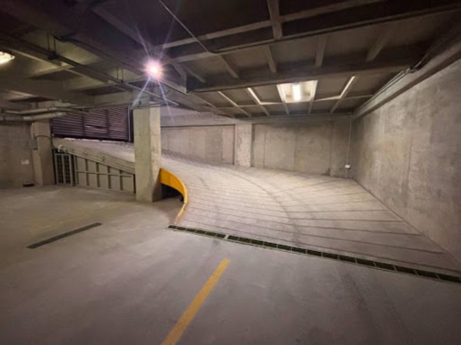 Bodega en arriendo en Los Naranjos, Itagüí, 2420 m² · foto 12 de 17