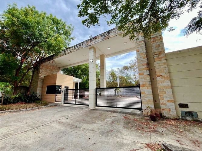 Apartamento de 2 alcobas en venta en Julio Campos Gonzalez, Girardot, 77 m² · foto 17 de 17