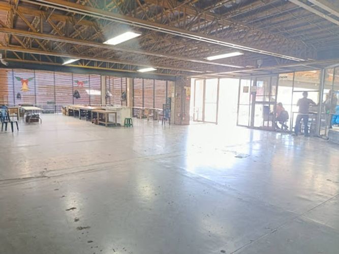 Bodega en arriendo en Santa Fe, Medellín, 3397 m² · foto 4 de 24
