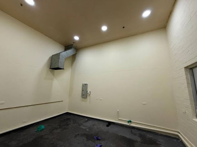 Local en arriendo en Loma Del Escobero, Envigado, 32 m² · foto 3 de 9