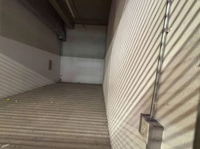 Local en arriendo en Loma Del Escobero, Envigado, 36 m² · foto 3 de 4