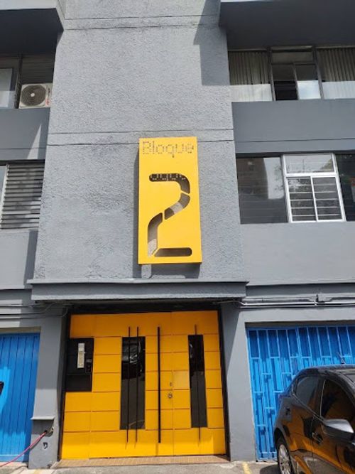 Oficina en arriendo en Manila, Medellín, 60 m² · foto 2 de 9