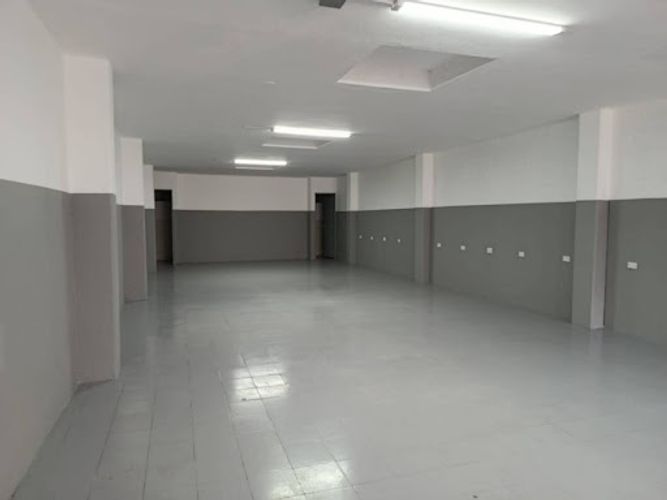 Bodega en arriendo en Laureles, Medellín, 129 m² · foto 3 de 6