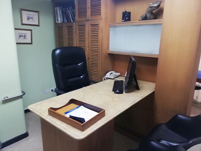 Consultorio en venta en Milla De Oro, Medellín, 201 m² · foto 5 de 22