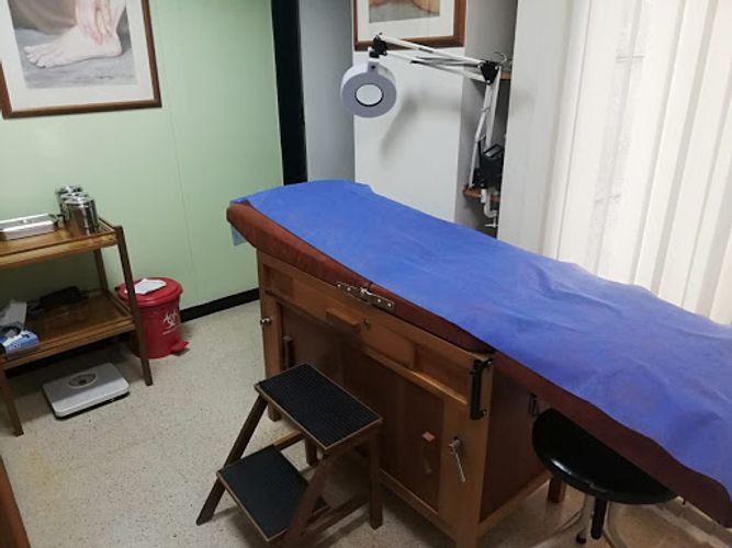 Consultorio en venta en Milla De Oro, Medellín, 201 m² · foto 6 de 22