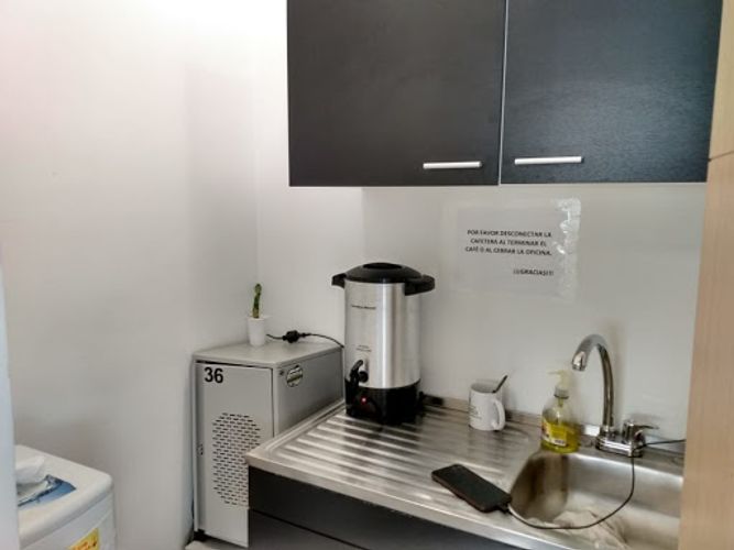 Oficina en venta en Manila, Medellín, 147 m² · foto 4 de 9