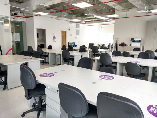 Oficina en venta en Manila, Medellín, 147 m² · foto 6 de 9