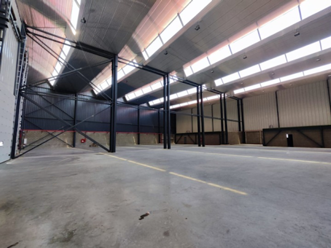 Bodega en arriendo en Zona Comercial Puerta Del Norte 1 Y 2, Copacabana, 2197 m² · foto 4 de 6