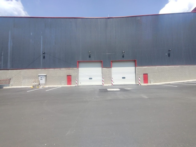 Bodega en arriendo en Zona Comercial Puerta Del Norte 1 Y 2, Copacabana, 2197 m² · foto 6 de 6