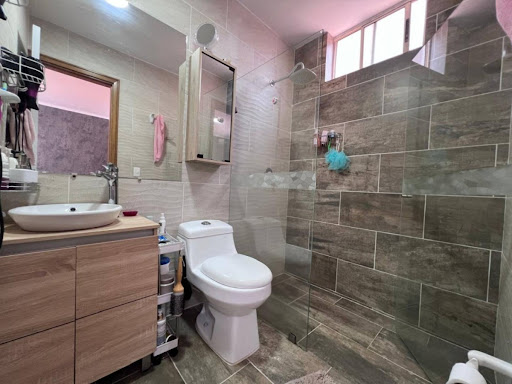 Apartamento en venta en Castropol, Medellín · foto 3 de 24