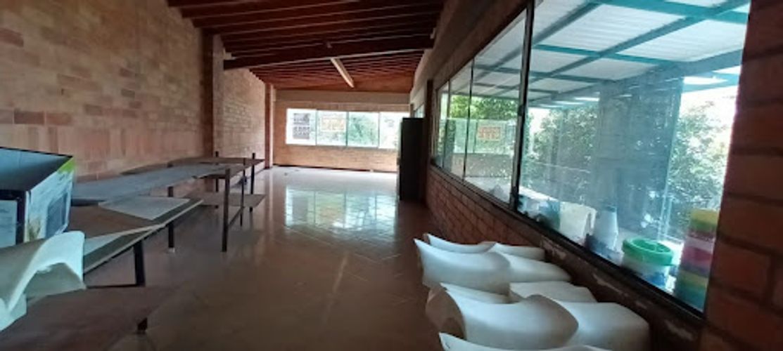 Bodega en arriendo en La Tablaza, La Estrella, 400 m² · foto 10 de 15