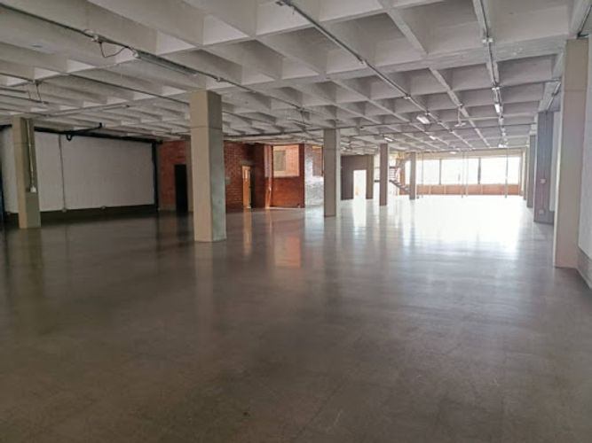 Bodega en arriendo en Belén, Medellín, 870 m² · foto 7 de 20