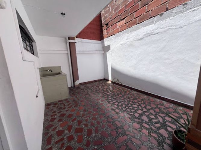 Casa de 4 alcobas en venta en El Dorado, Envigado, 144 m² · foto 9 de 24