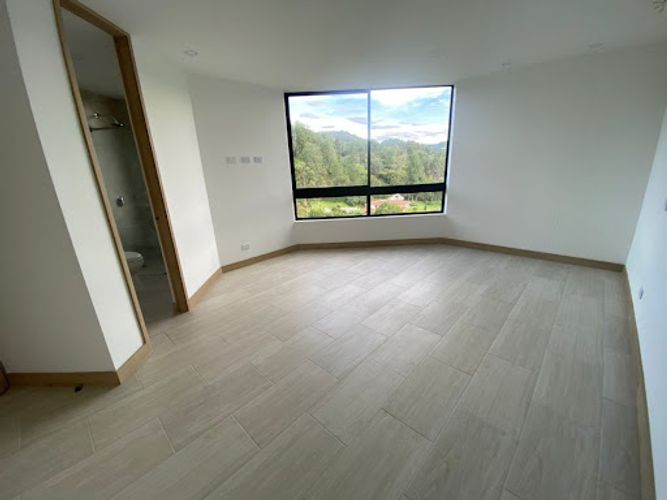 Apartamento de 2 alcobas en venta en Santa Elena, El Retiro, 85 m² · foto 8 de 21
