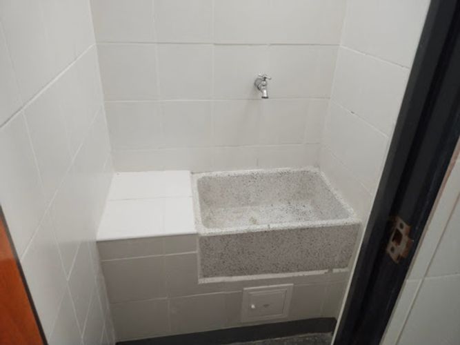 Oficina en arriendo en Trinidad, Medellín, 1359 m² · foto 9 de 12