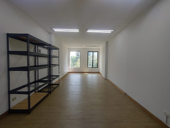 Local en arriendo en Milla De Oro, Medellín, 35 m² · foto 2 de 4